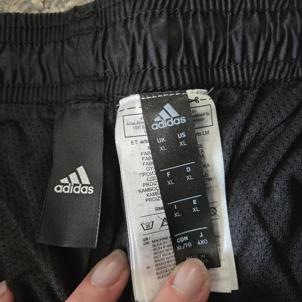 Adidas wind pants - Picture 2 of 2
